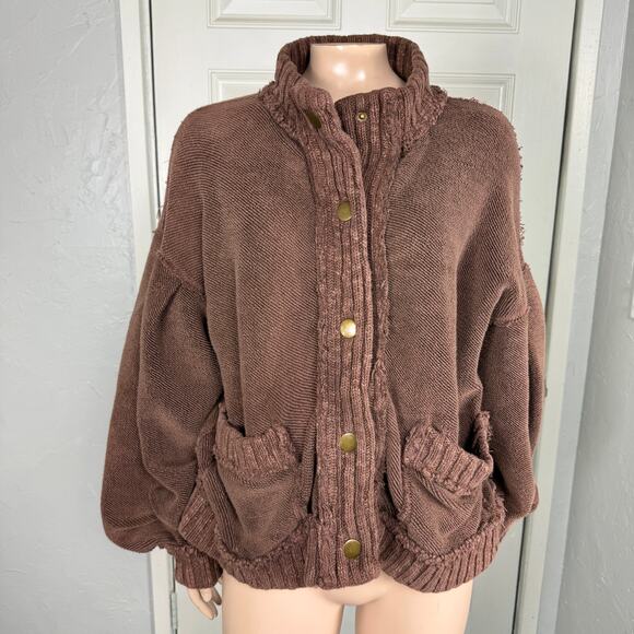 We The Free People Women's Small Sweater Shirt Knit Snap Cute in this cardi N2 - Picture 1 of 6
